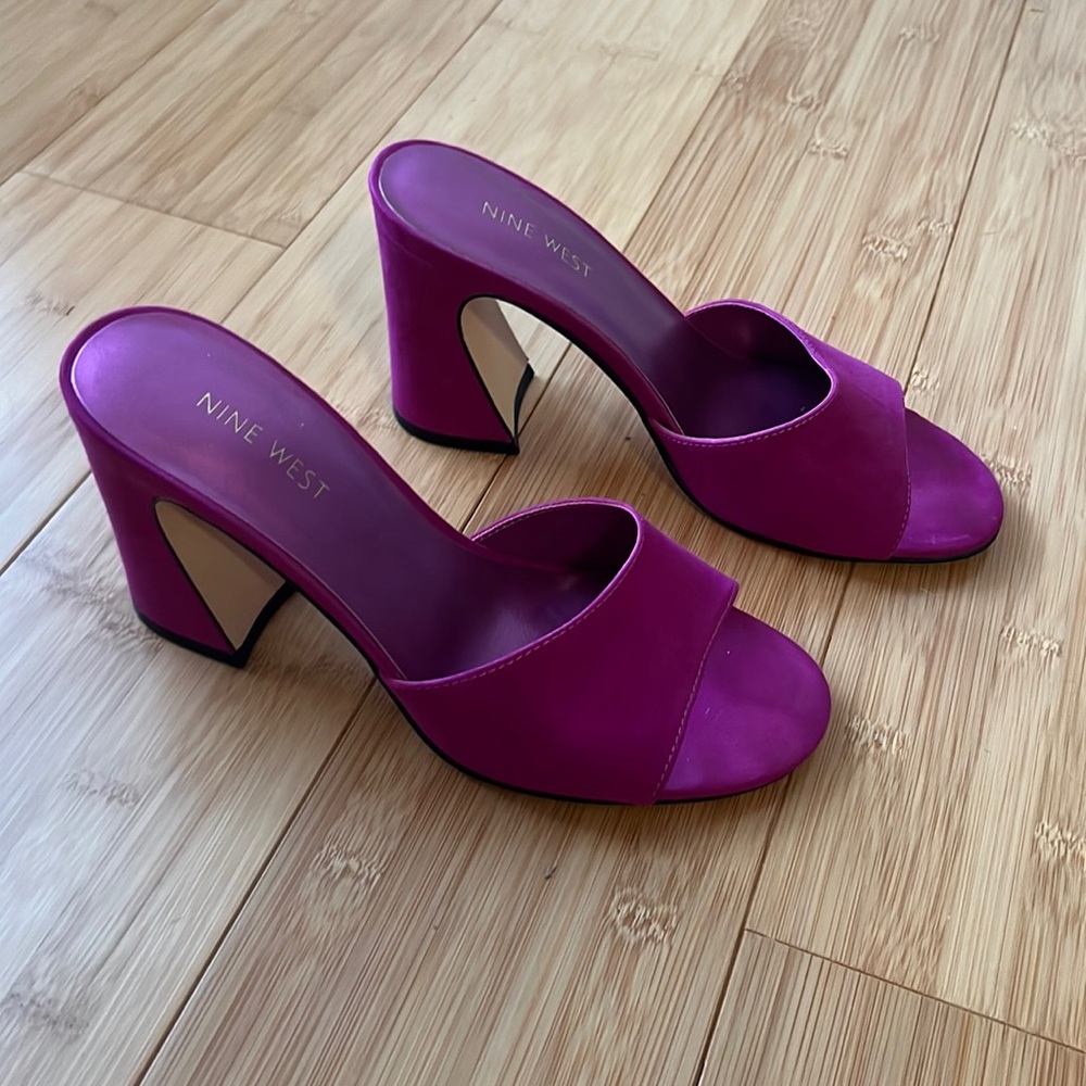 Nine West heel sandals mules size 7.5 M purple pink magenta great condition